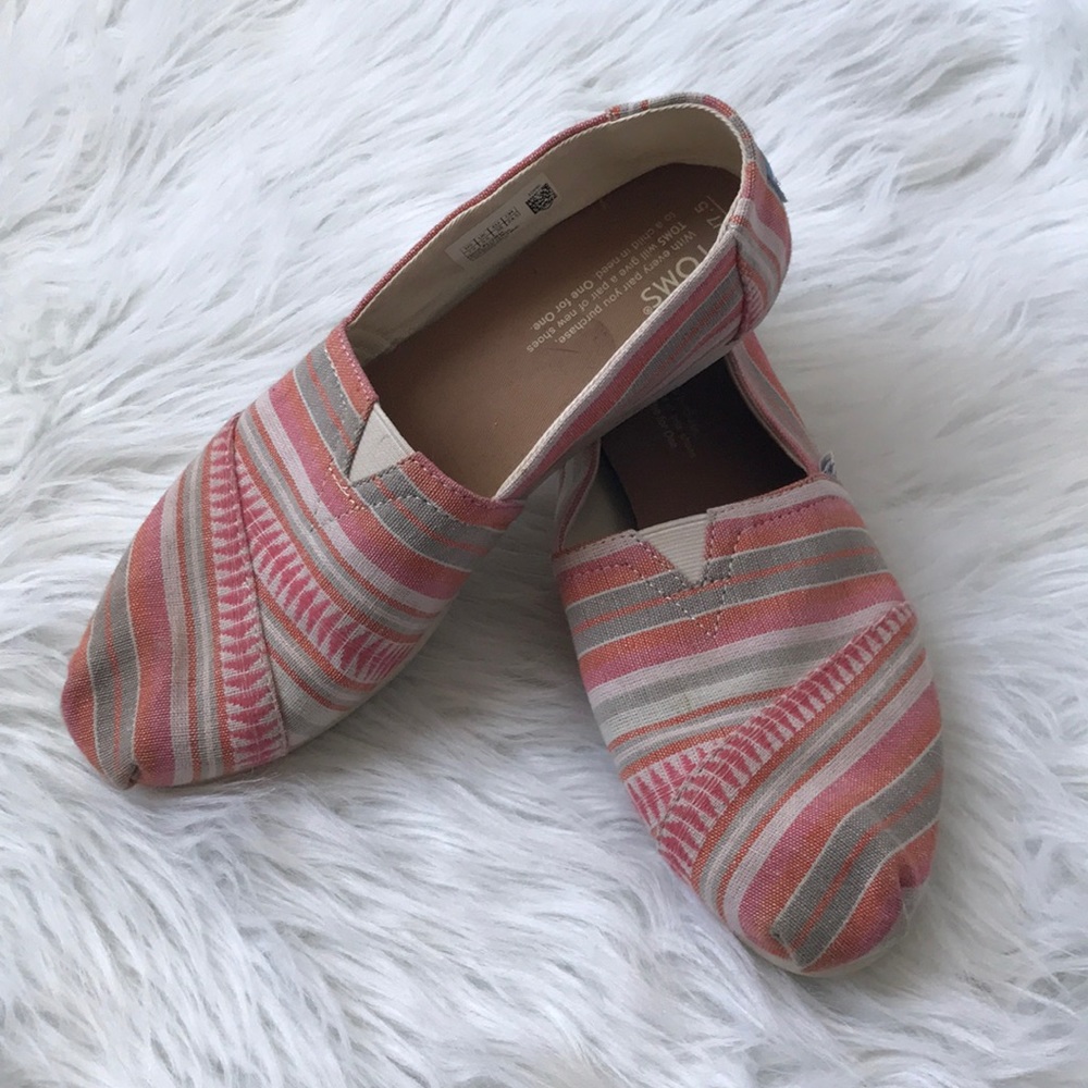 Toms size 7.5